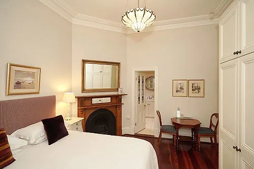 פרת'' Durack House Bed And Breakfast לינה וארוחת בוקר