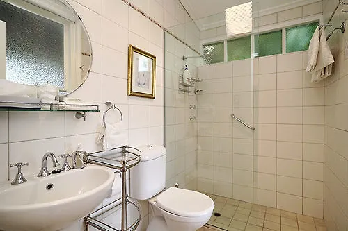 Durack House Bed And Breakfast Perth Bed & Breakfast