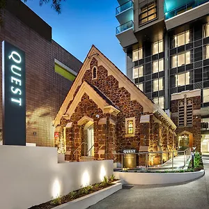 Aparthotel Quest East