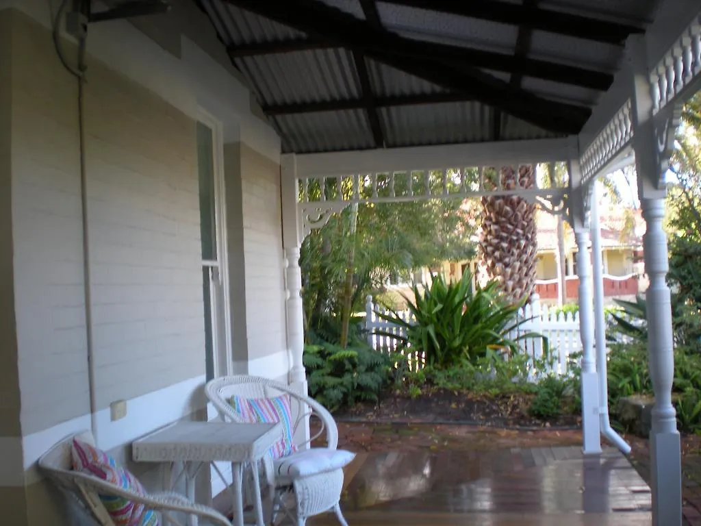 Bed & Breakfast Durack House Bed And Breakfast Perth